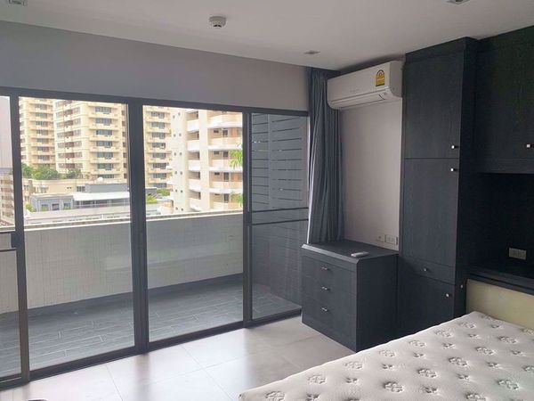 รูปภาพ 3 bed Condo in Richmond Palace Khlong Tan Nuea Sub District C10765