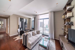 รูปภาพ 2 bed Condo in The Diplomat 39 Khlong Tan Nuea Sub District C10802