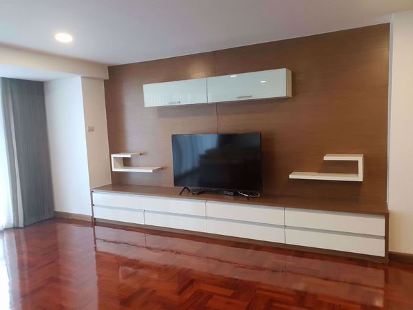 Picture of 4 bed Condo in Asa Garden Khlongtan Sub District C10806