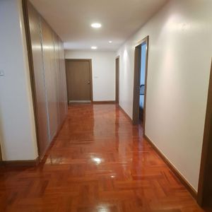 Picture of 4 bed Condo in Asa Garden Khlongtan Sub District C10806