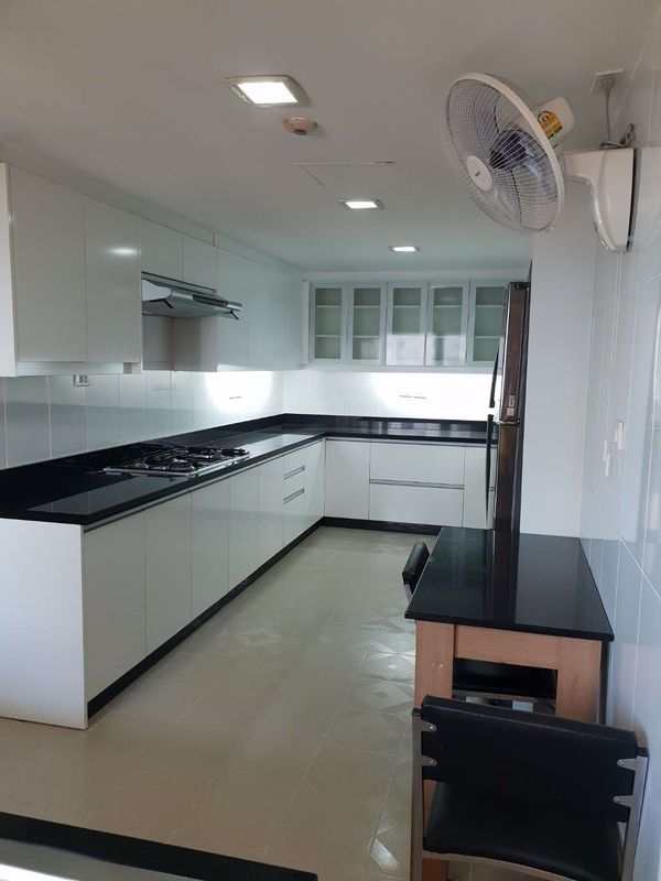 Picture of 4 bed Condo in Asa Garden Khlongtan Sub District C10806