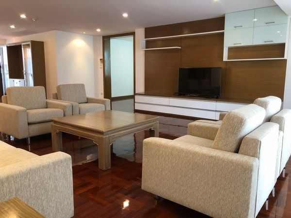 Picture of 3 bed Condo in Asa Garden Khlongtan Sub District C10808