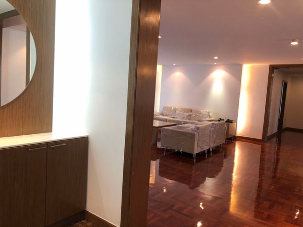 Picture of 3 bed Condo in Asa Garden Khlongtan Sub District C10808