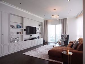 Picture of 3 bed Condo in Millennium Residence Khlongtoei Sub District C10817