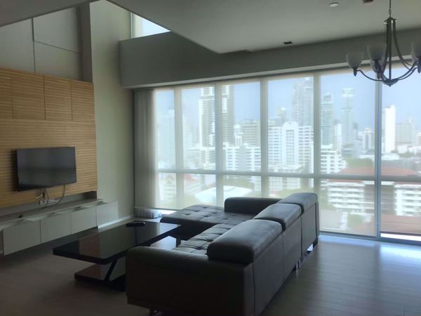 รูปภาพ 1 bed Duplex in The Room Sukhumvit 21 Khlong Toei Nuea Sub District D10670