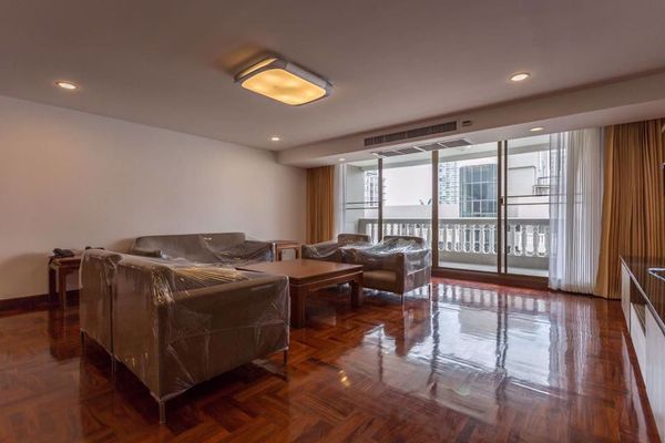 Picture of 3 bed Condo in Asa Garden Khlongtan Sub District C10839