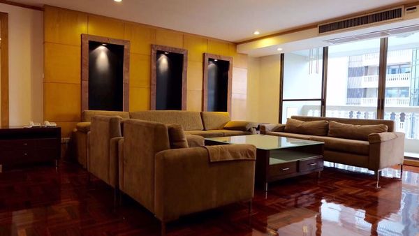 Picture of 3 bed Condo in Asa Garden Khlongtan Sub District C10849