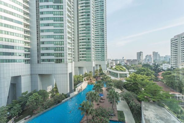 Picture of 3 bed Condo in Millennium Residence Khlongtoei Sub District C10852