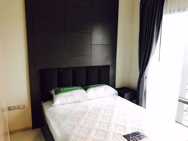 รูปภาพ 1 bed Condo in Rhythm Sukhumvit 36-38 Phra Khanong Sub District C10869