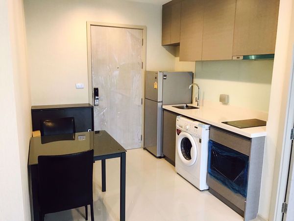 Picture of 1 bed Condo in Rhythm Sukhumvit 36-38 Phra Khanong Sub District C10870