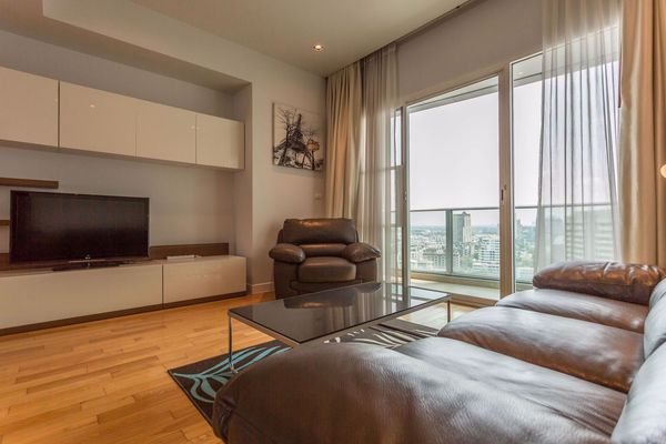 รูปภาพ 3 bed Condo in Millennium Residence Khlongtoei Sub District C10893