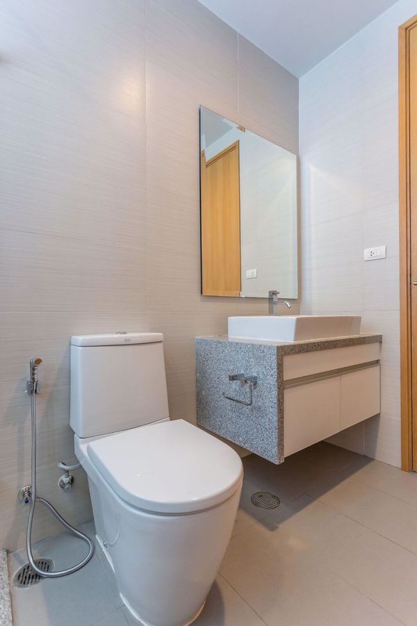 รูปภาพ 3 bed Condo in Millennium Residence Khlongtoei Sub District C10893