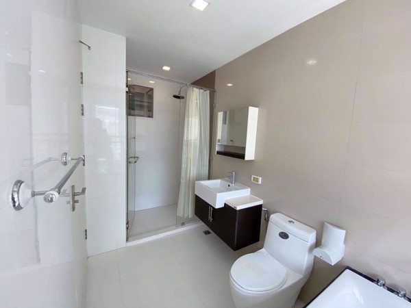 รูปภาพ 3 ห้องนอน Condo ในโครงการ The Bloom Sukhumvit 71 Phrakhanongnuea Sub District C10907