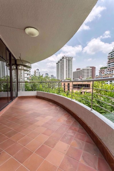 Picture of 3 bed Duplex in Supalai Place Condominium Khlong Tan Nuea Sub District C10913