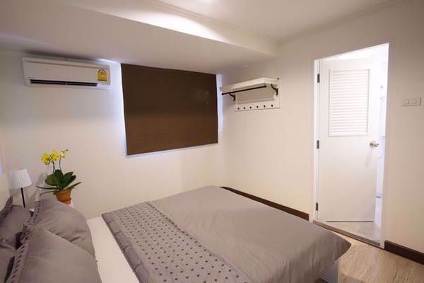 รูปภาพ 2 bed Condo in Beverly Tower Condo Khlong Toei Nuea Sub District C10930