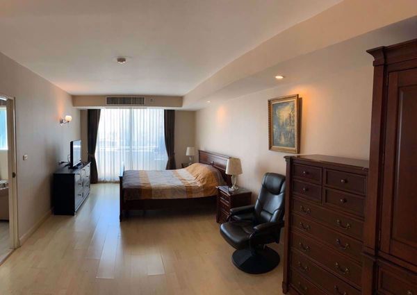 Picture of 2 bed Condo in Supalai Park Phaholyothin Chatuchak Sub District C10942