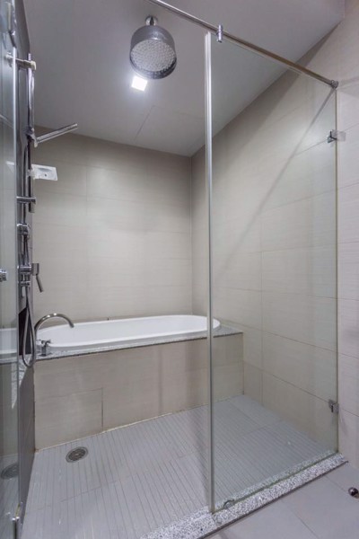 Picture of 1 bed Condo in Millennium Residence Khlongtoei Sub District C10961