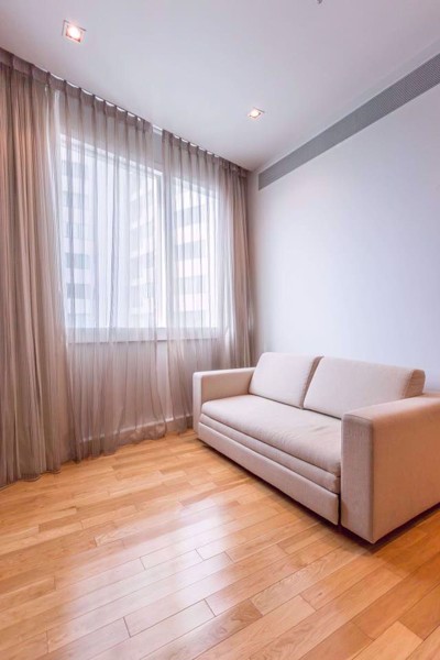 Picture of 3 bed Condo in Millennium Residence Khlongtoei Sub District C09957