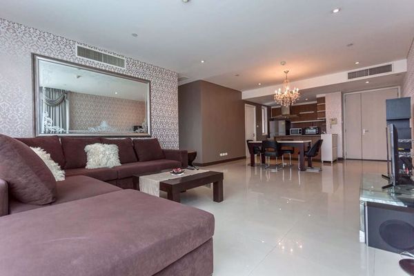 รูปภาพ 3 bed Condo in Fullerton Sukhumvit Khlongtoei Sub District C10973