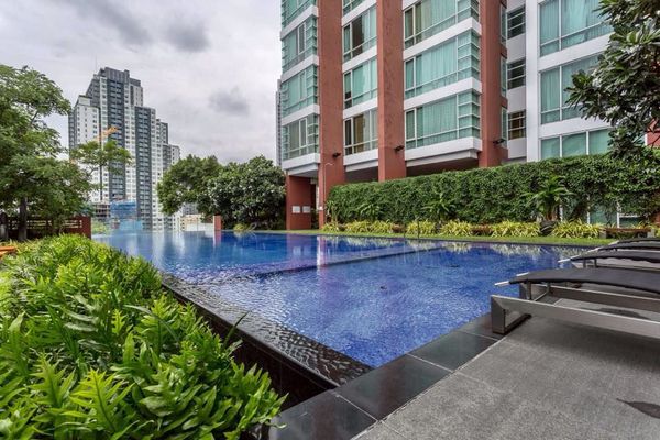 รูปภาพ 3 bed Condo in Fullerton Sukhumvit Khlongtoei Sub District C10973