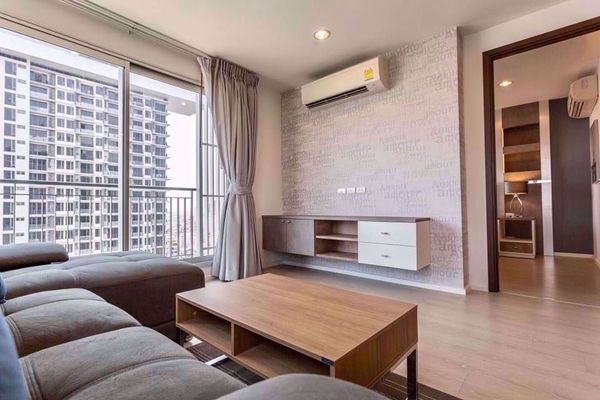 รูปภาพ 2 ห้องนอน Condo ในโครงการ Rhythm Sathorn - Narathiwas Thungmahamek Sub District C10975