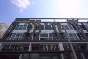 Picture of 3 bed House in Space Townhome  Wang Thonglang Sub District H10915