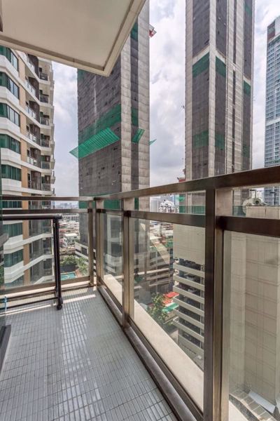 Picture of 1 bed Condo in Bright Sukhumvit 24 Khlongtan Sub District C11034