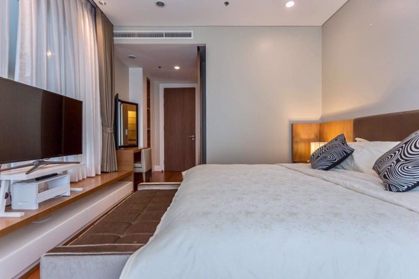 Picture of 3 bed Duplex in Bright Sukhumvit 24 Khlongtan Sub District D11014