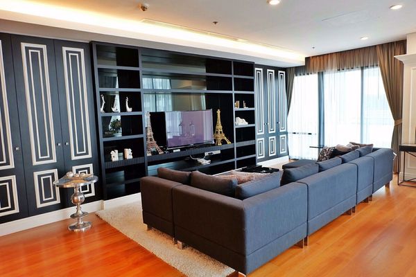 รูปภาพ 3 bed Duplex in Bright Sukhumvit 24 Khlongtan Sub District D11015