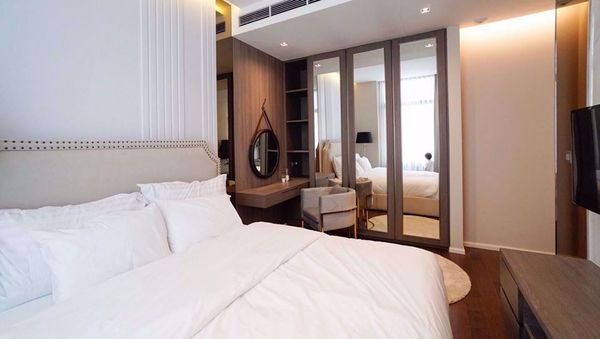 Picture of 1 bed Condo in The Diplomat 39 Khlong Tan Nuea Sub District C11050