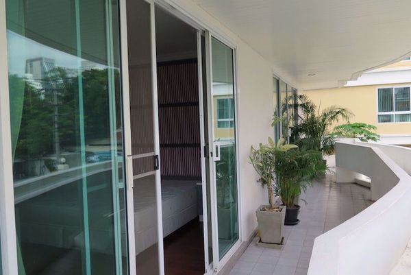 รูปภาพ 2 bed Condo in SCC Residence Khlong Tan Nuea Sub District C11059