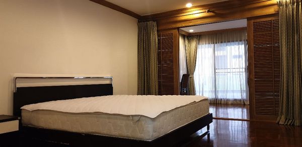 รูปภาพ 5 bed Penthouse in Baan Sawasdee Khlong Tan Nuea Sub District P11059