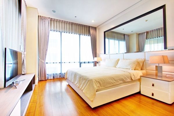 รูปภาพ 3 bed Duplex in Bright Sukhumvit 24 Khlongtan Sub District D11016