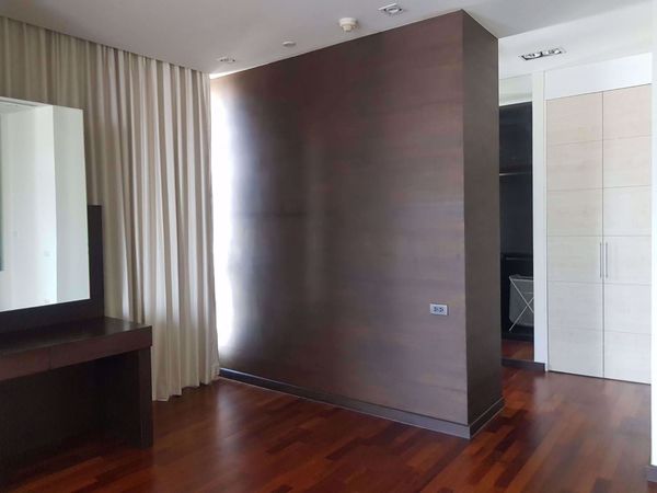 Picture of 3 bed Condo in Ascott Sky Villas Sathorn Yan Nawa Sub District C11081