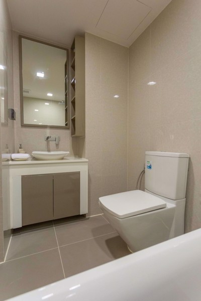 Picture of 1 bed Condo in LIV@49 Khlong Tan Nuea Sub District C11095