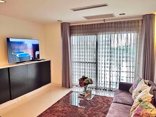 Picture of 1 bed Condo in Baan Somthavil Lumphini Sub District C11116