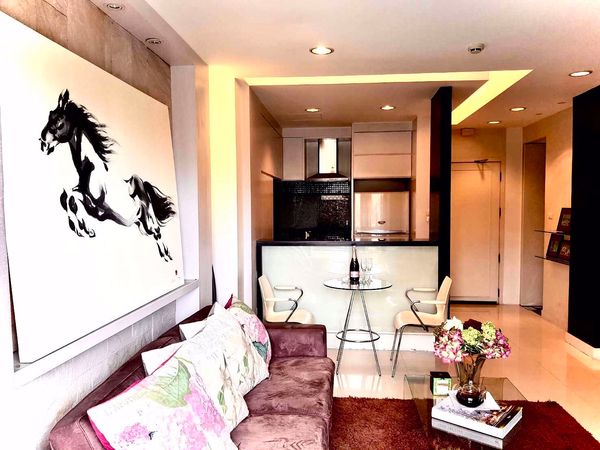 Picture of 1 bed Condo in Baan Somthavil Lumphini Sub District C11116