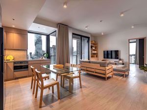 รูปภาพ 2 bed Condo in The Lofts Silom Silom Sub District C11162