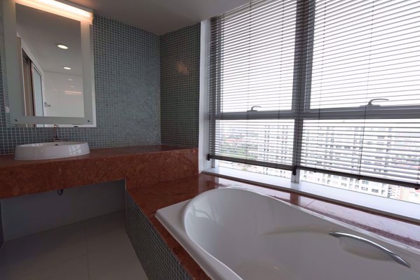 Picture of 2 bed Condo in Bangkok Horizon Ramkhamhaeng Huamak Sub District C11180