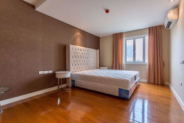 Picture of 3 bed Condo in Le Nice Ekamai Phrakhanongnuea Sub District C11170