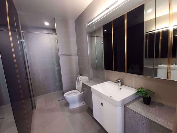 Picture of 1 bed Condo in Noble Ploenchit Lumphini Sub District C11284