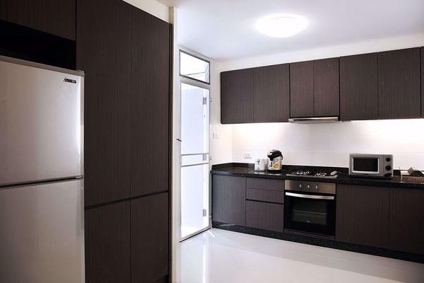 Picture of 2 bed Condo in The Kameo Court Khlong Toei Nuea Sub District C11302