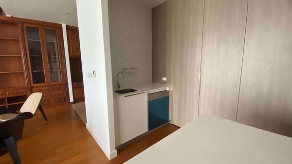 Picture of 3 bed Condo in 185 Rajadamri Lumphini Sub District C11306