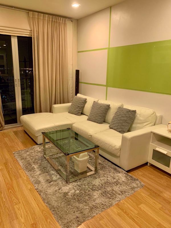 รูปภาพ 1 bed Condo in Le Luk Phrakhanongnuea Sub District C11314