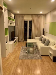 รูปภาพ 1 bed Condo in Le Luk Phrakhanongnuea Sub District C11314