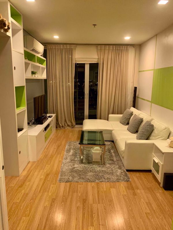 รูปภาพ 1 bed Condo in Le Luk Phrakhanongnuea Sub District C11314