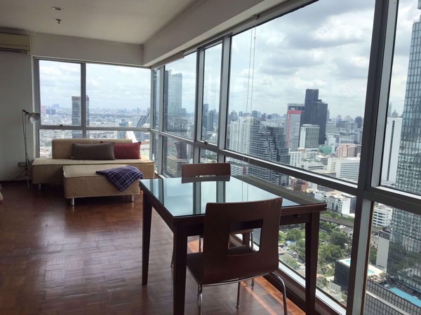 รูปภาพ 1 bed Condo in Silom Suite Silom Sub District C10113