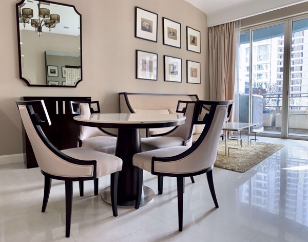 รูปภาพ 2 bed Condo in Q Langsuan Lumphini Sub District C11342