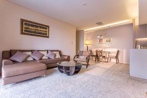 รูปภาพ 2 bed Condo in MODE Sukhumvit 61 Khlong Tan Nuea Sub District C11353