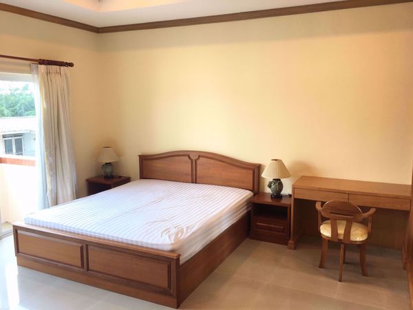 Picture of 1 bed Condo in El Patio Khlong Toei Nuea Sub District C11368